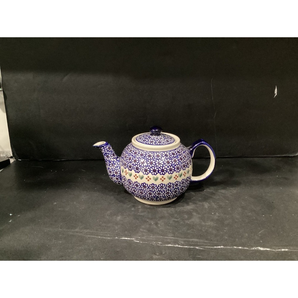 Boleslawiec Polish Pottery Teapot Daisy Hearts And Flowers